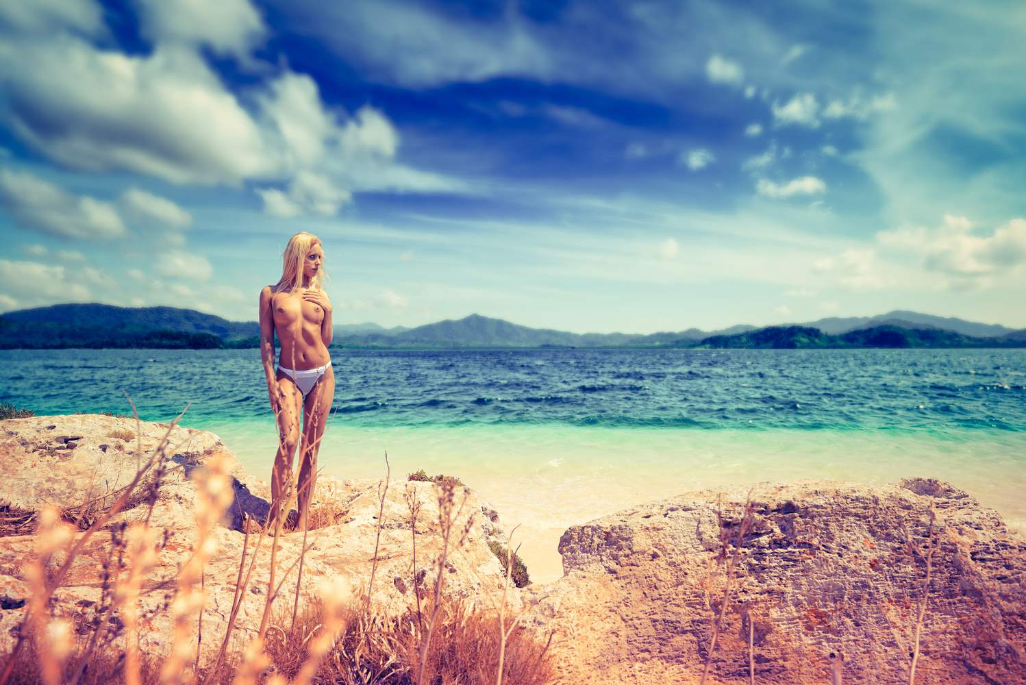 Aktfotos in der Natur - Outdoor Aktfotografie Mallorca - Ibiza - Algarve