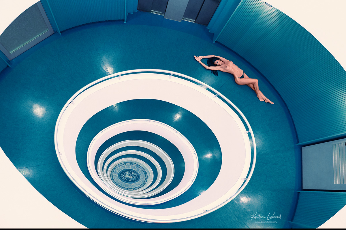 Aktfotos in der Öffentlichkeit von Hamburg